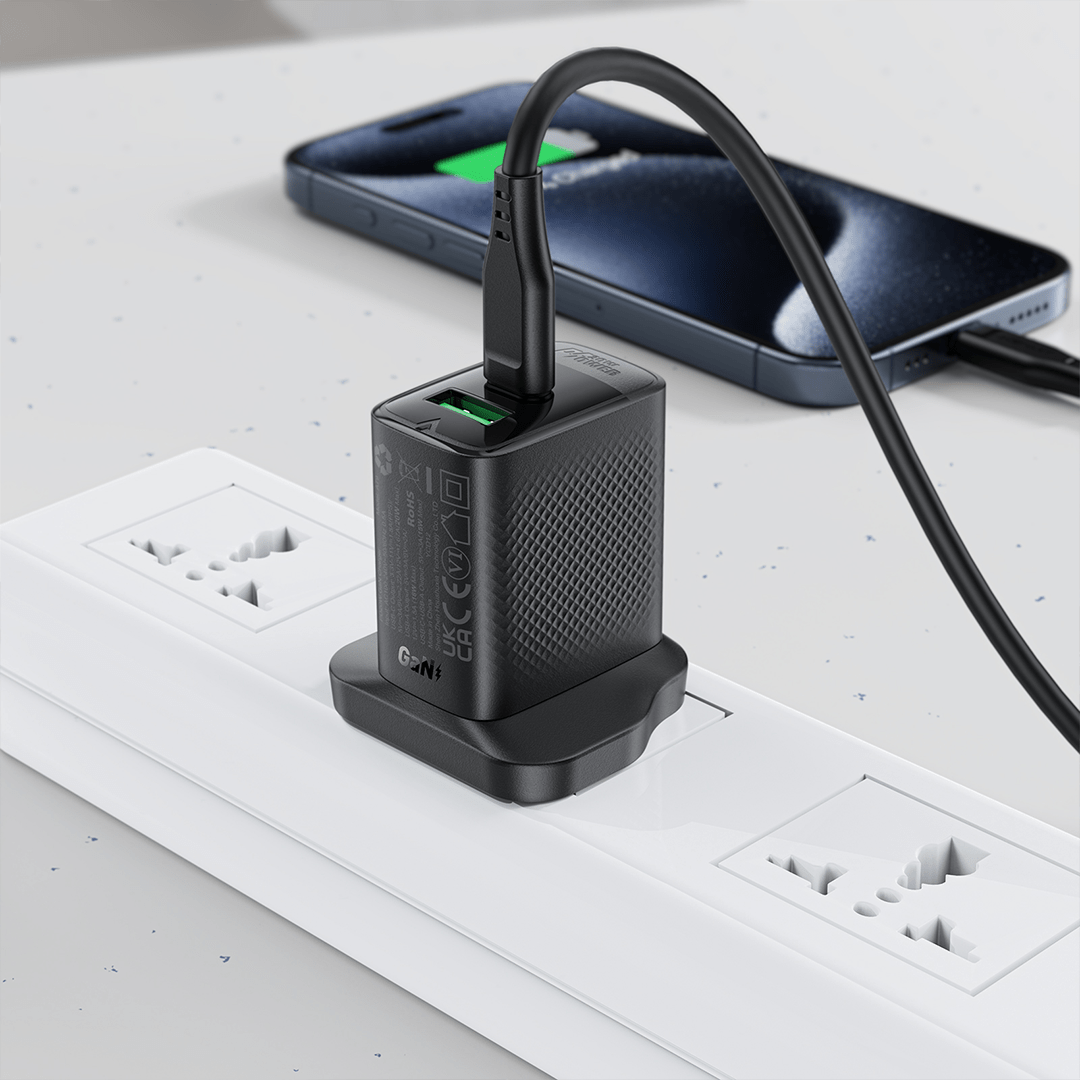 AceFast PD20W Dual USB-C / USB-A Fast Charger (UK)