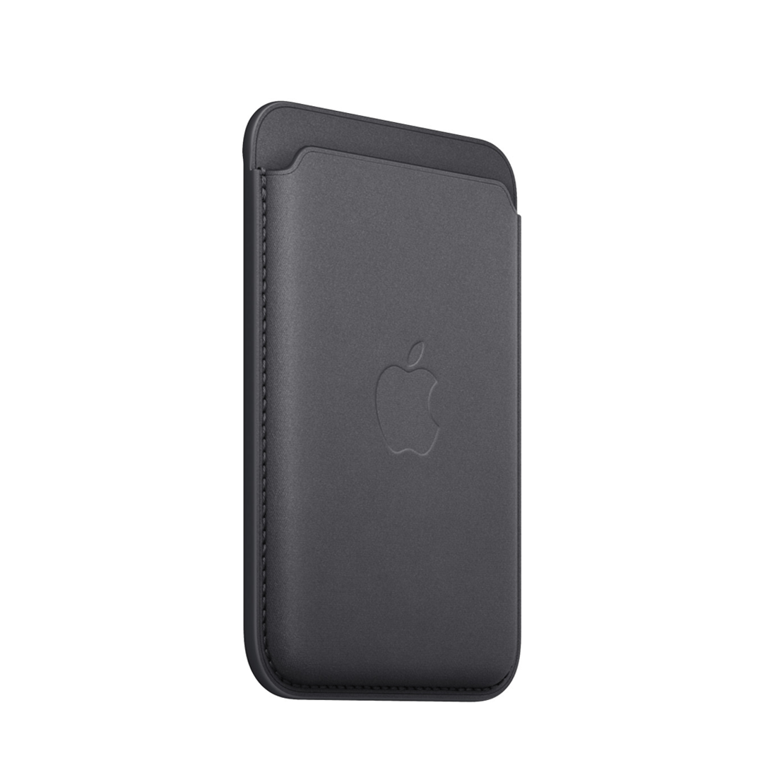 FineWoven MagSafe Wallet with Find my Support - Black
