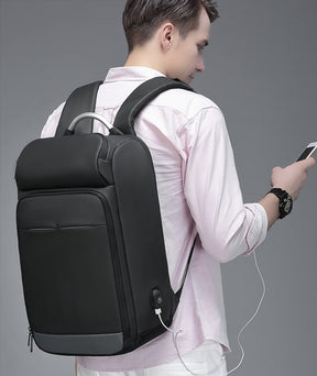 NIGEAR Tech-Savvy Backpack