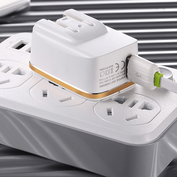 LDNIO Fast Charging Travel Adapter with QC 3.0 - Add-on™ Store